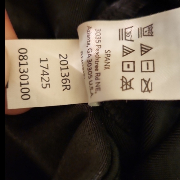 ❤️ NWT! SPANX MOTO FAUX LEATHER HIGH RISE SHAPEWEAR LEGGINGS, XS - Picture 8 of 13